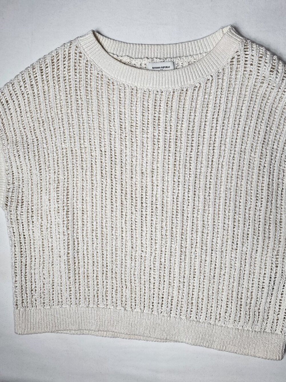 Banana Republic Cream Open Knit Sweater Vest Crop Top Crew Neck LARGE